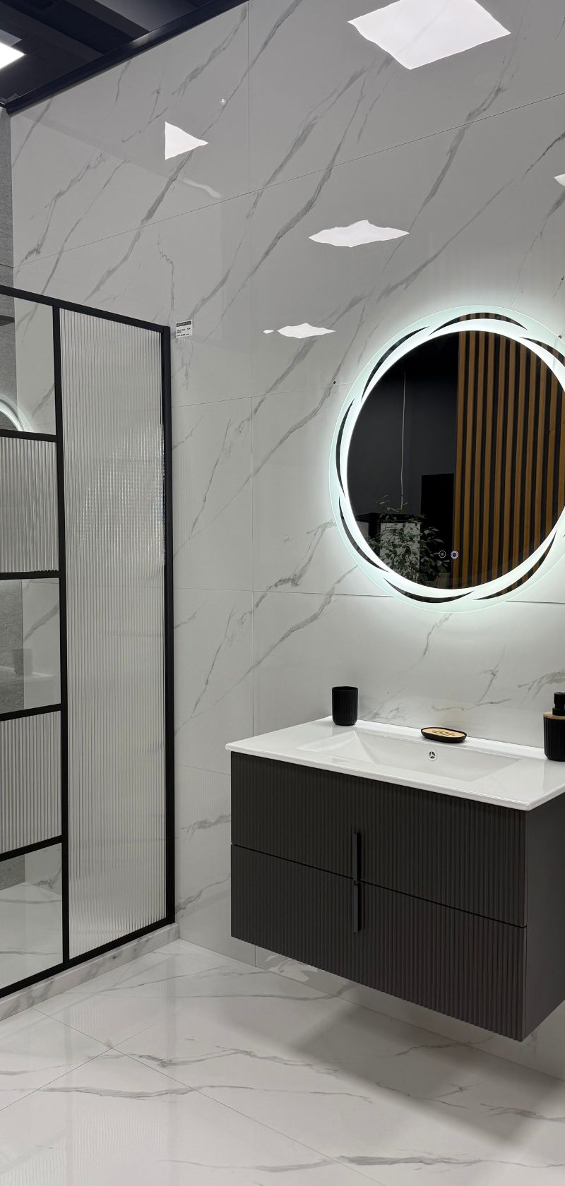 Bathroom showroom 1
